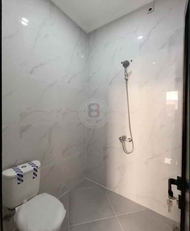 dijual rumah siap hini di kav p k bintaro sektor 5