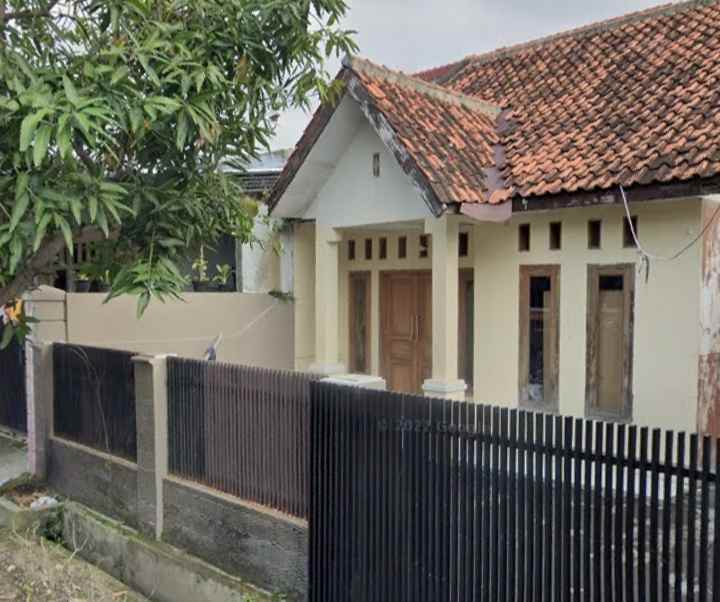 dijual rumah siap huni di perum arumsari talun cirebon