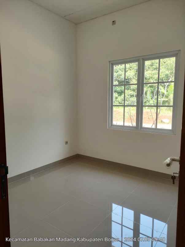 dijual rumah siap huni di sentul