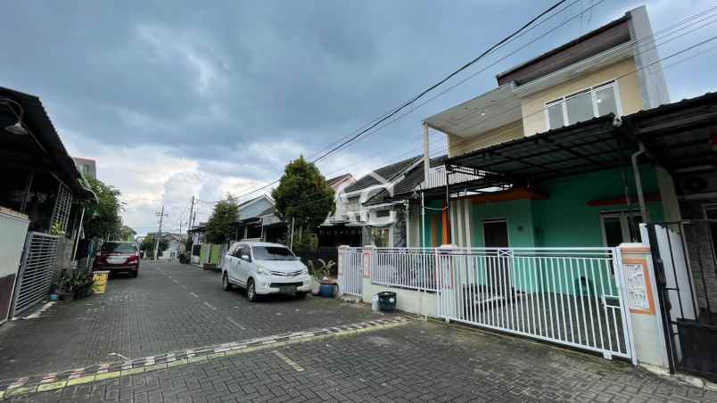 dijual rumah siap huni di tirtomoyo inside malang