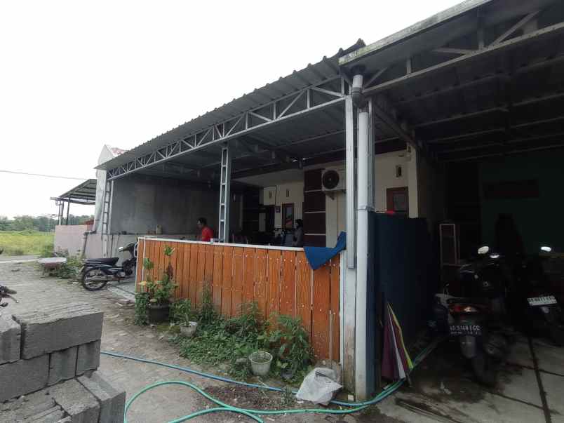 dijual rumah siap huni minimalis harga murah