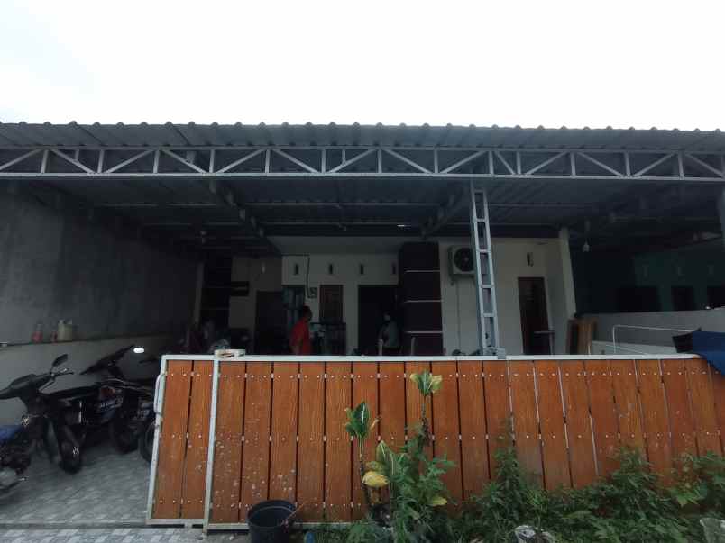 dijual rumah siap huni minimalis harga murah