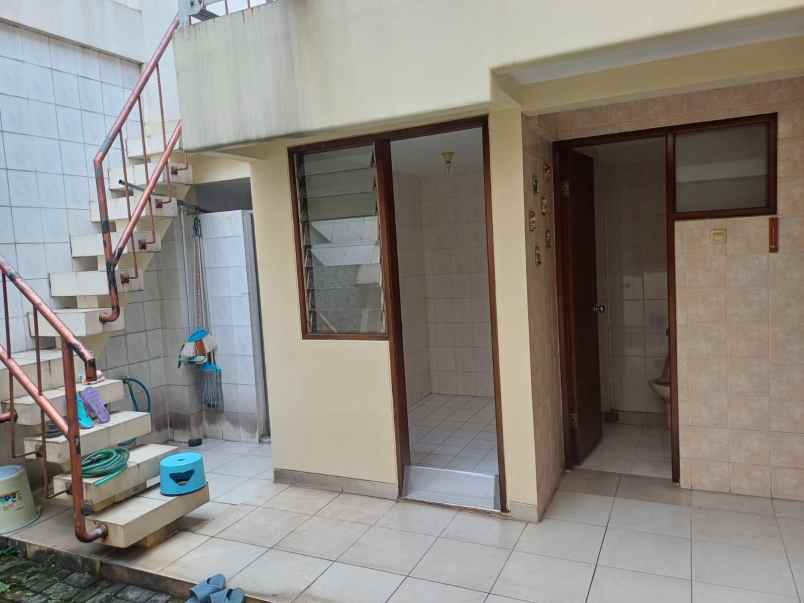 dijual rumah siaphuni di cengkir barat kelapa gading