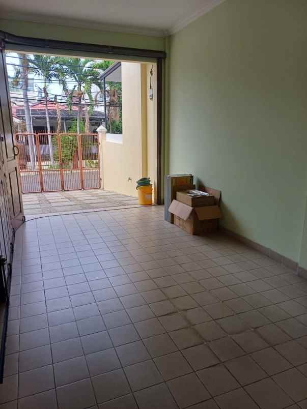 dijual rumah siaphuni di cengkir barat kelapa gading