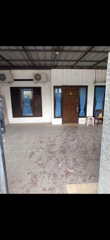 dijual rumah simprug di poris