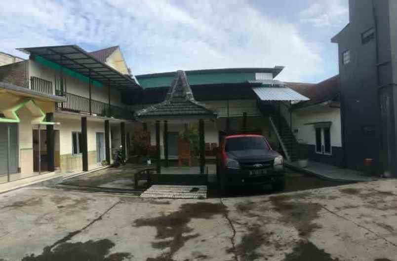 dijual rumah sisir