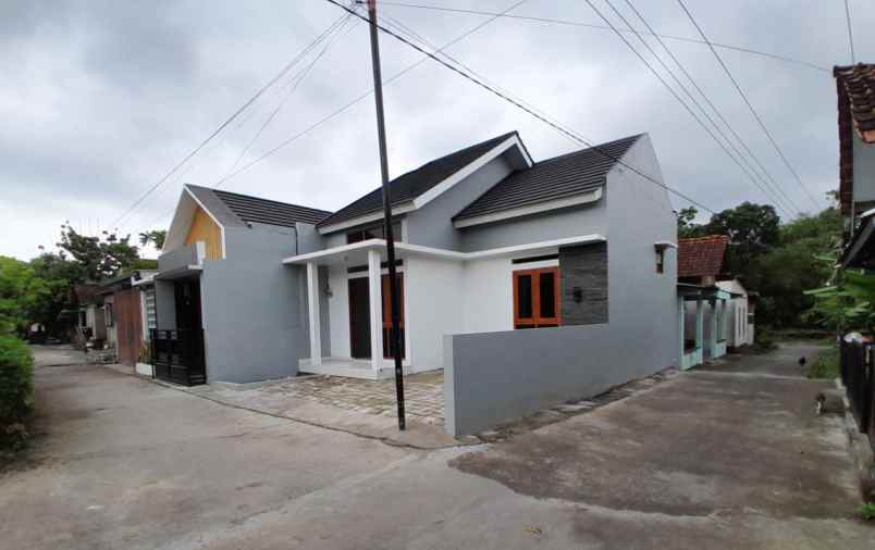 dijual rumah sleman