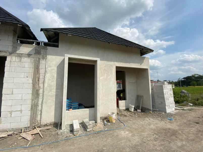 dijual rumah solodiran manisrenggo