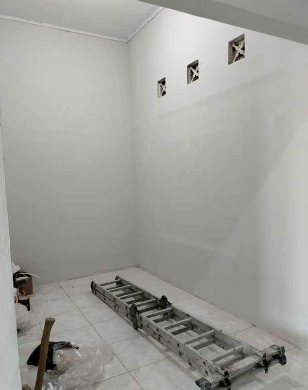 dijual rumah stadion maguwoharjo