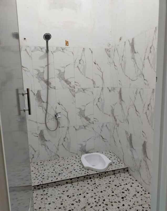 dijual rumah stadion maguwoharjo