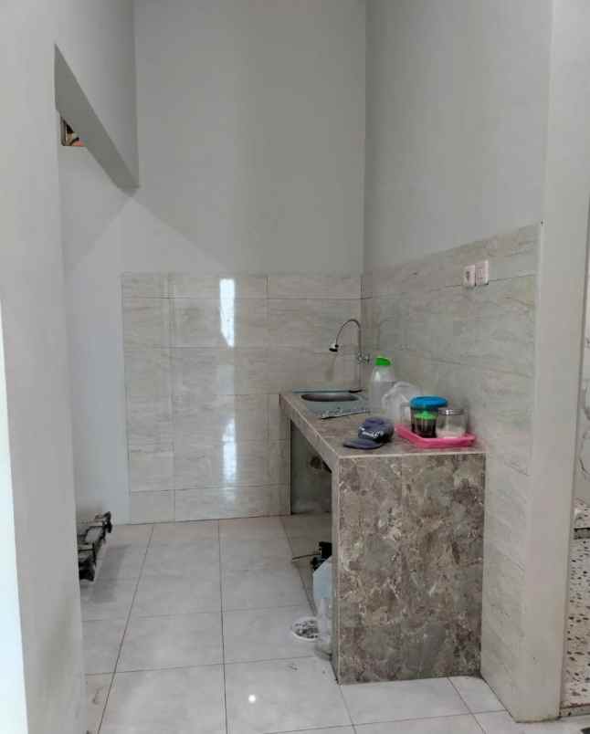 dijual rumah stadion maguwoharjo