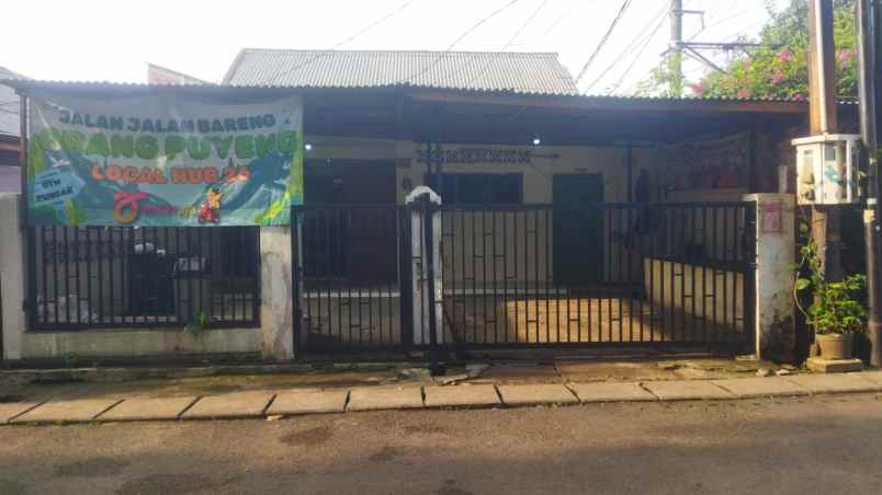 dijual rumah strategis daerah cikoko