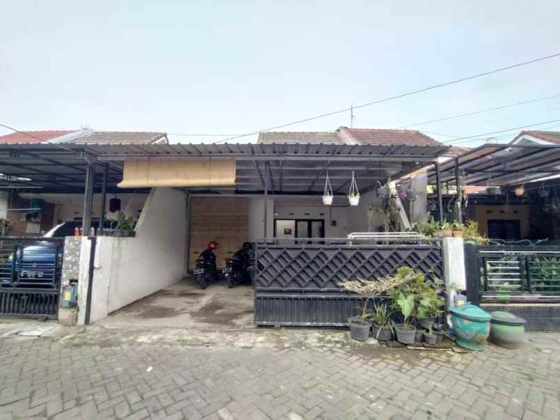 dijual rumah sukun