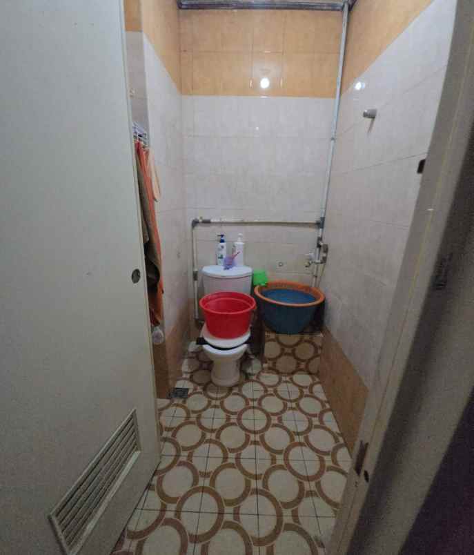 dijual rumah summarecon kelapa molek