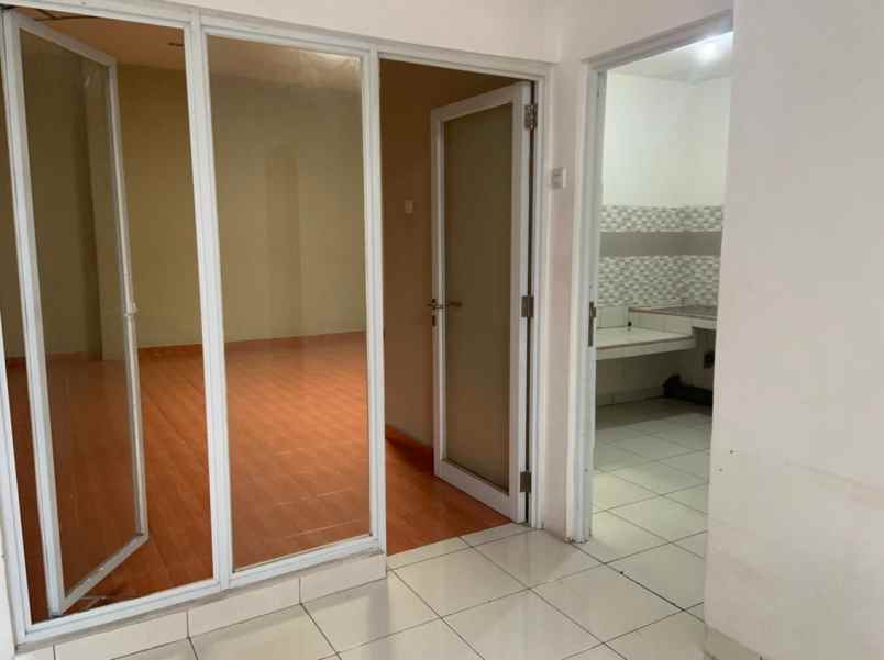 dijual rumah talaga bestari cluster fluora