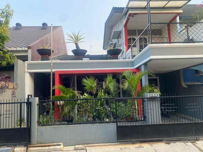 dijual rumah taman buaran indah 2