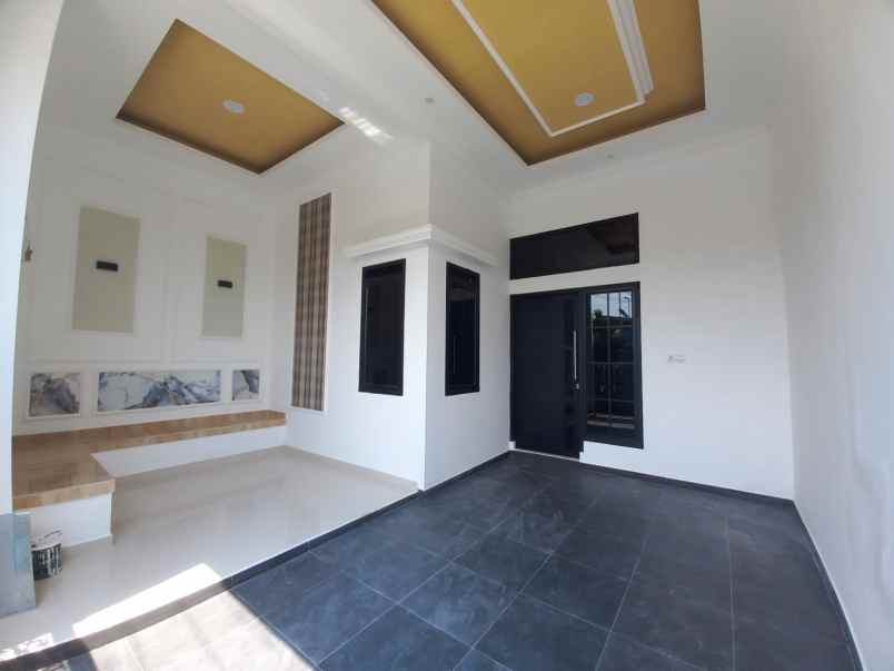 dijual rumah taman kebalen