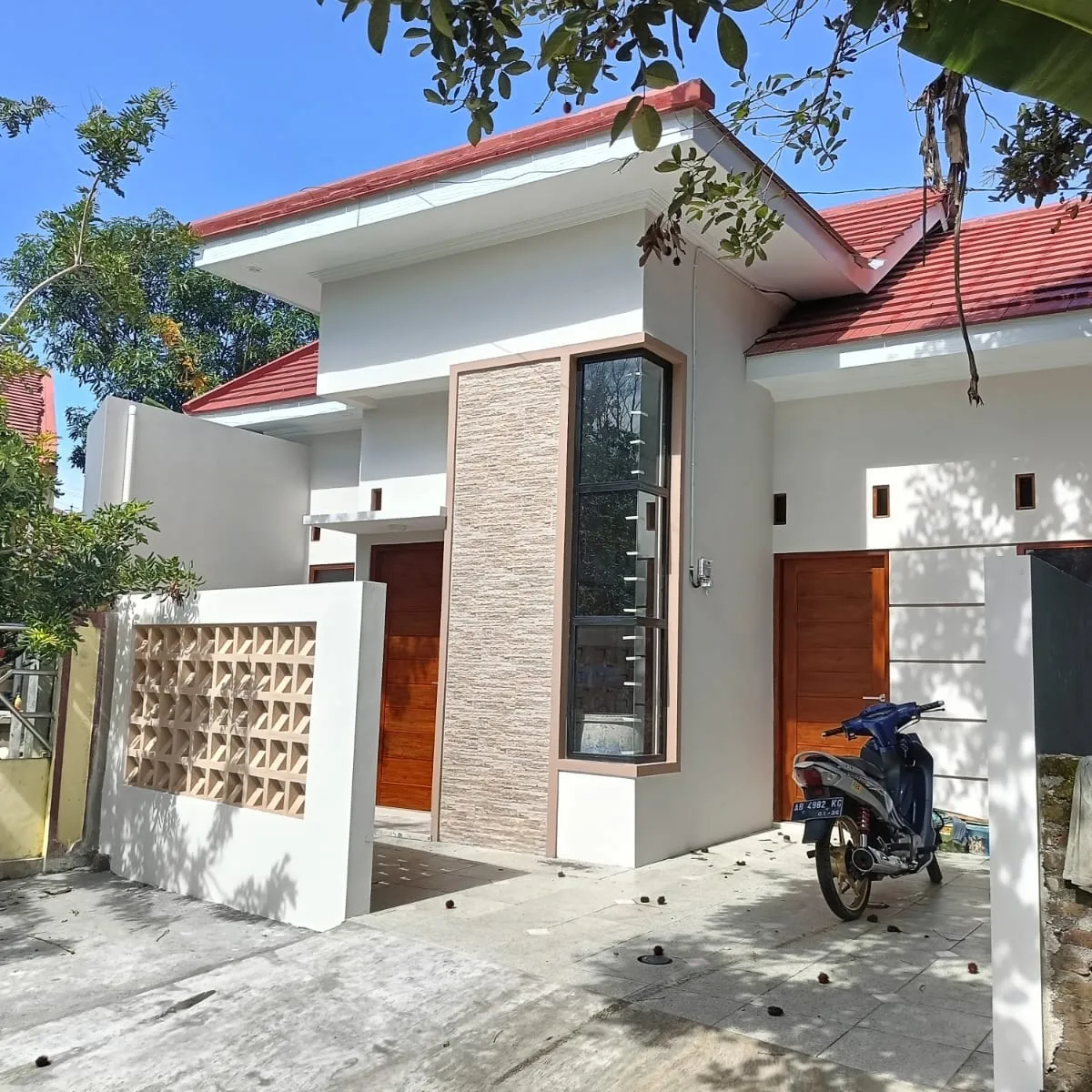 dijual rumah tamanan banguntapan bantul