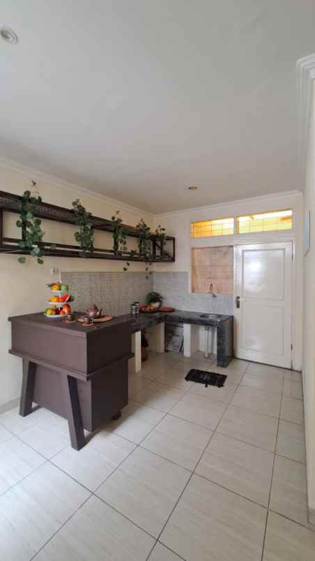 dijual rumah tamansiswa lodaya