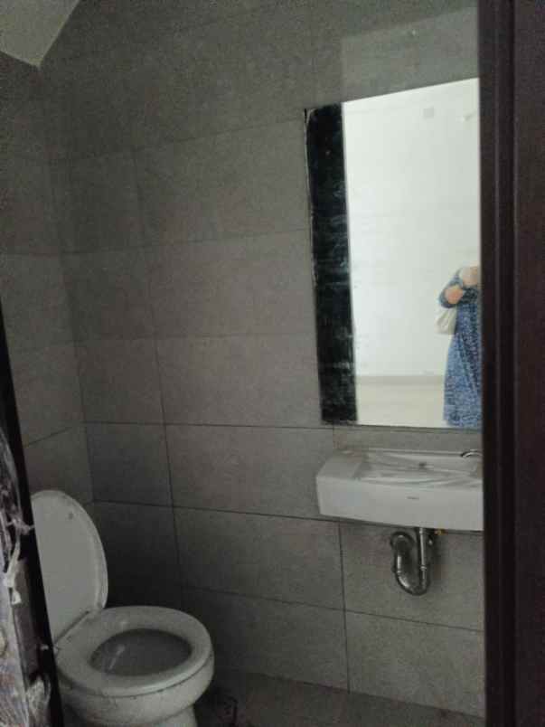 dijual rumah tanjung burung