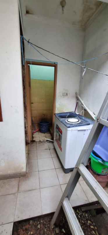 dijual rumah telaga golf sawangan