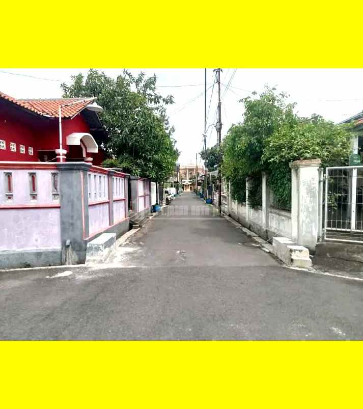 dijual rumah tengah kota di badak gayamsari semarang