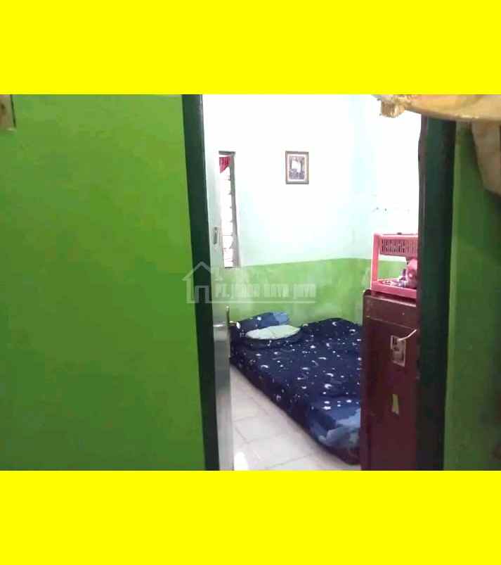 dijual rumah tengah kota di badak gayamsari semarang