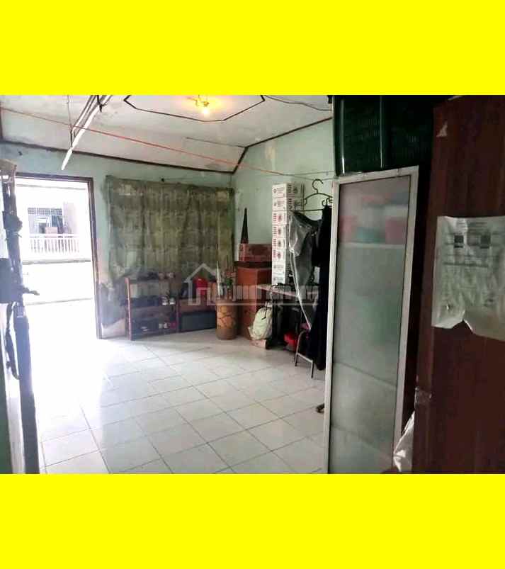 dijual rumah tengah kota di badak gayamsari semarang