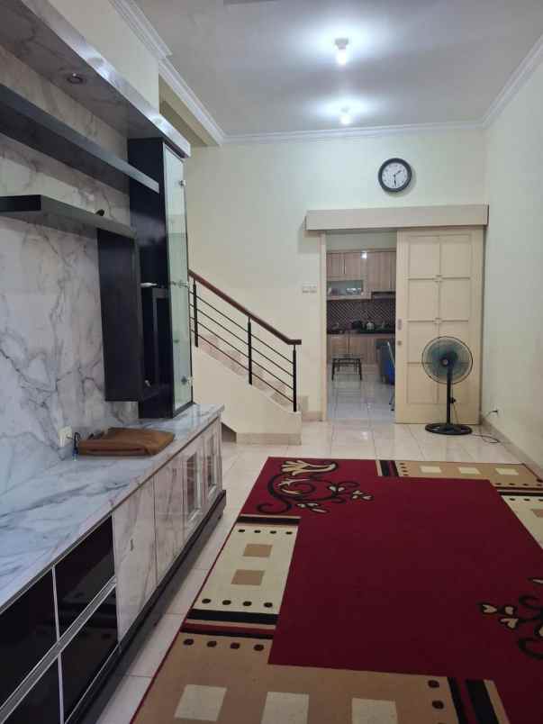 dijual rumah the royal residence