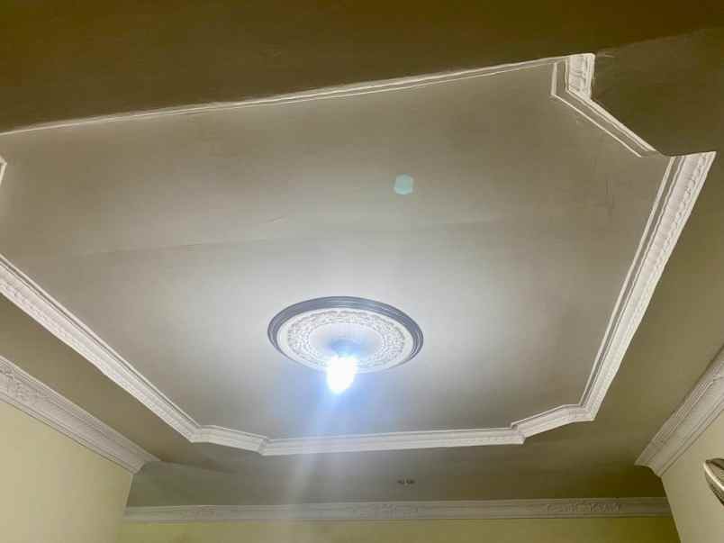 dijual rumah tinggal lantai komplek tata alam asri