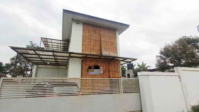 dijual rumah villa lokasi bumiaji kota wisata batu