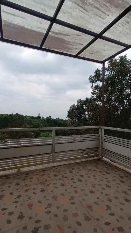 dijual rumah villa lokasi bumiaji kota wisata batu