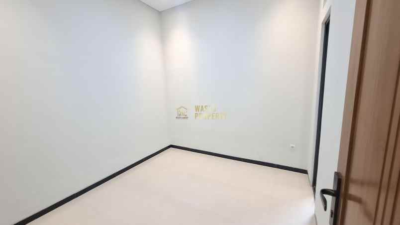 dijual rumah widodomartani kec ngemplak