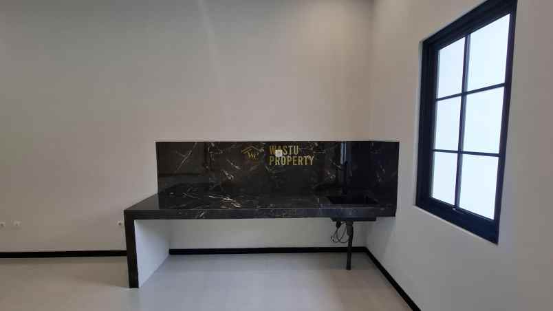 dijual rumah widodomartani kec ngemplak