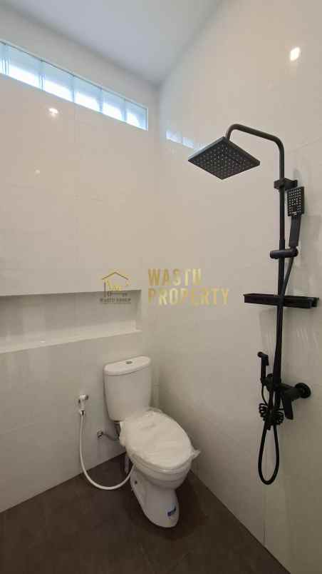 dijual rumah widodomartani kec ngemplak