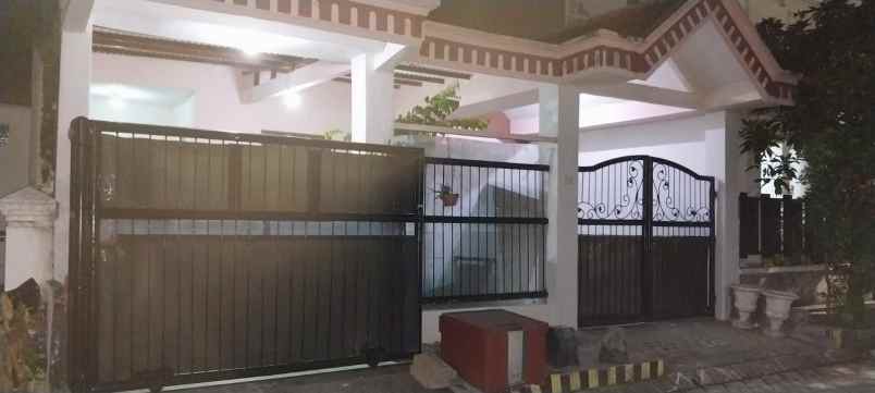 dijual rumah wiguna