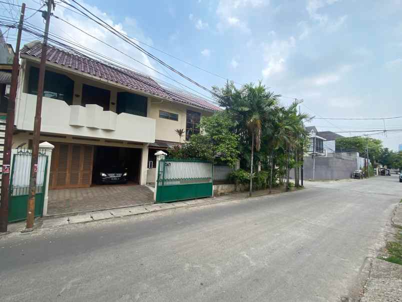 dijual rumah wijaya