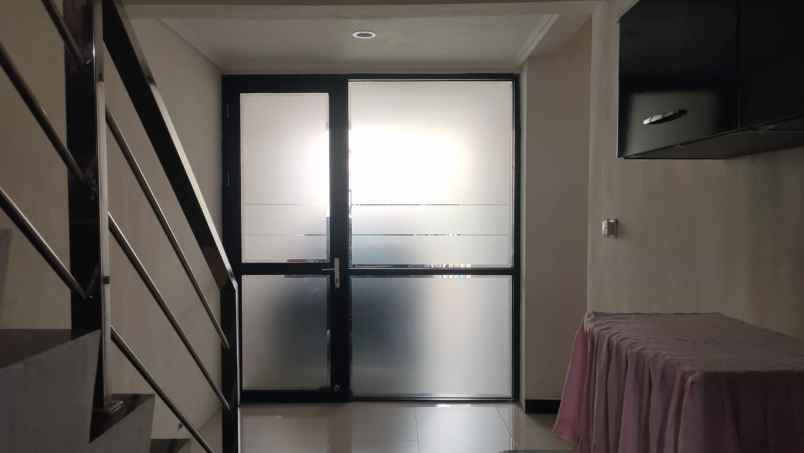 dijual rumah wisma kedung asem indah