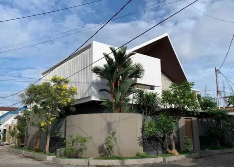 dijual rumah wisma mukti