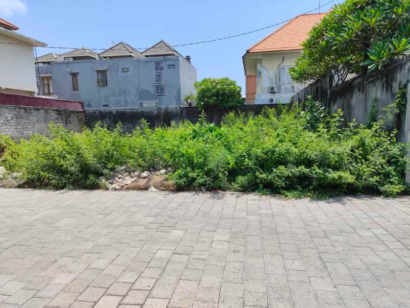 dijual tanah ideal peruntukan rumah tinggal dan villa