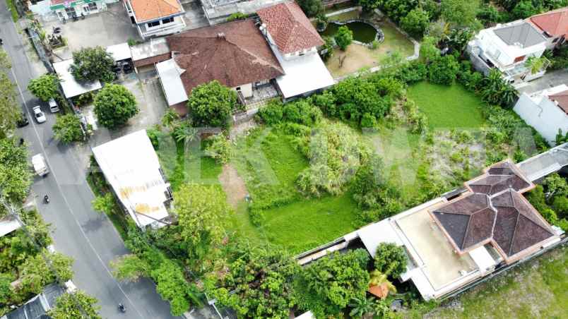 dijual tanah jalan hayam wuruk