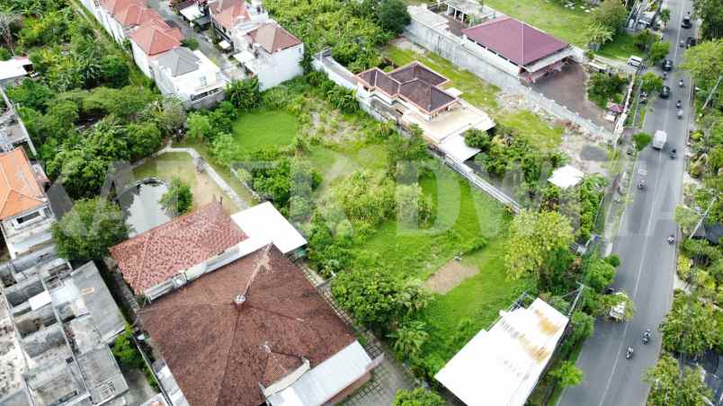 dijual tanah jalan hayam wuruk