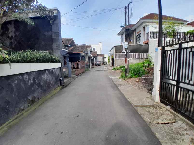 dijual tanah jalan kabuoaten