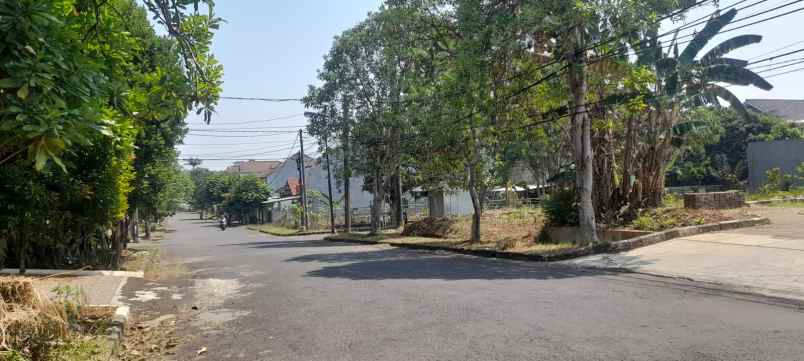 dijual tanah jalan sawangan permai