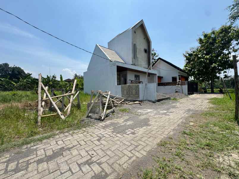 dijual tanah jl kaliurang km 10
