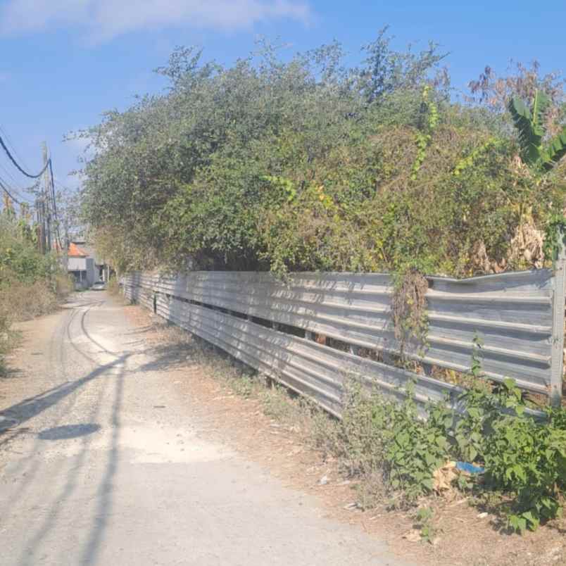 dijual tanah jl pura batu pageh bali cliff