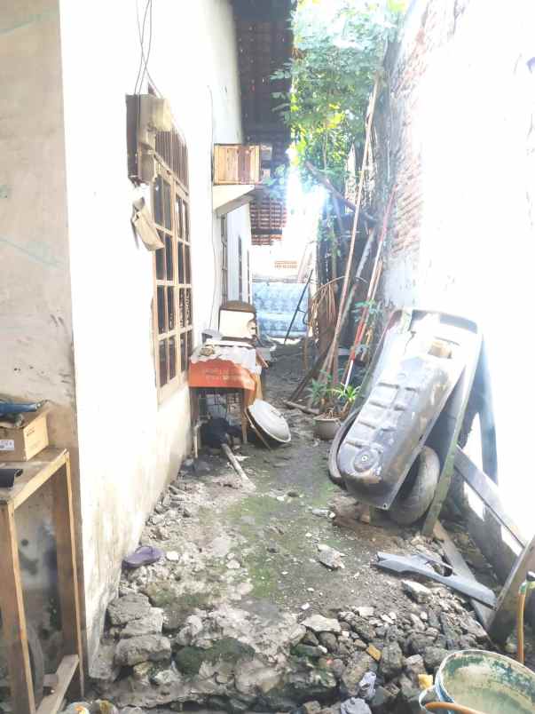 dijual tanah jl raya jatiwaringin