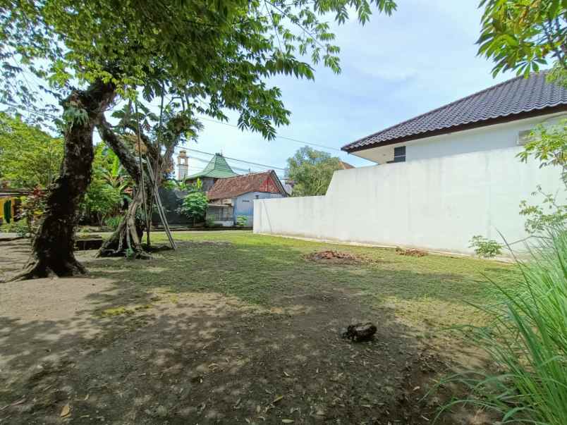 dijual tanah kalongan maguwoharjo kec