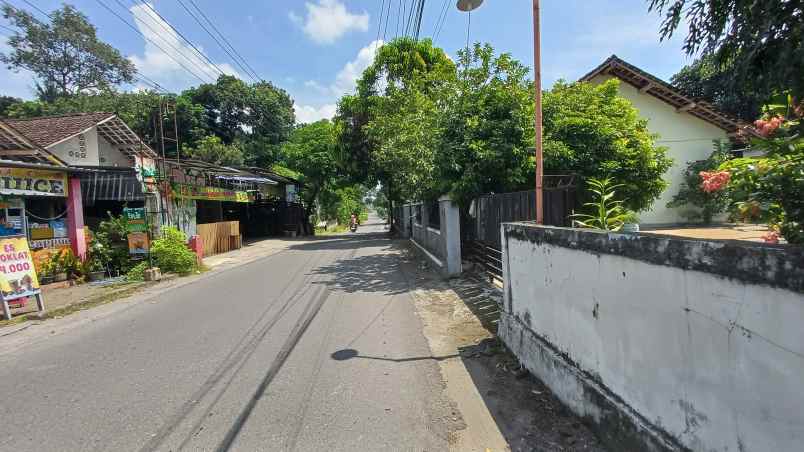 dijual tanah sambiroto purwomartani kec