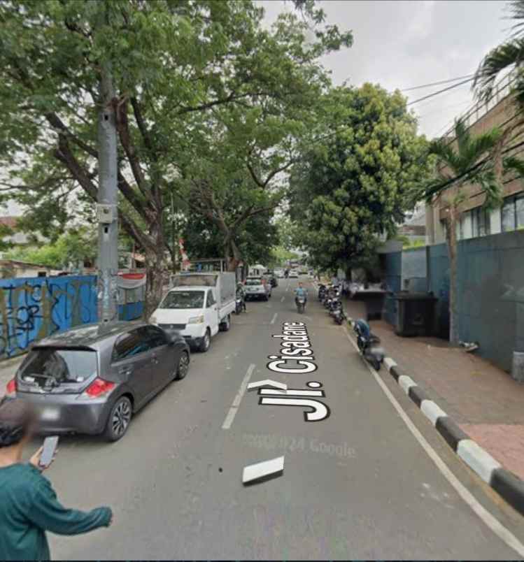 dijual tanah tanah di jl cisadane kel